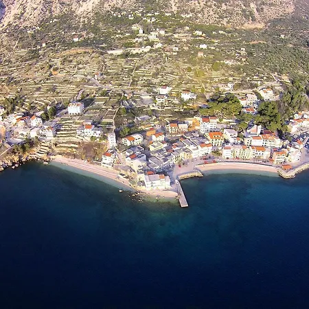 Lägenhet Apartments by the sea Drasnice, Makarska - 2705 Drasnice